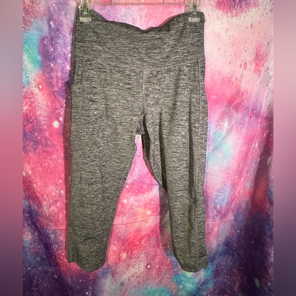 Champion Women’s Grey Leggings With Large Pockets